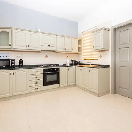 3bedroom Duplex Maisonette In St Pauls Bay St Paul's Bay