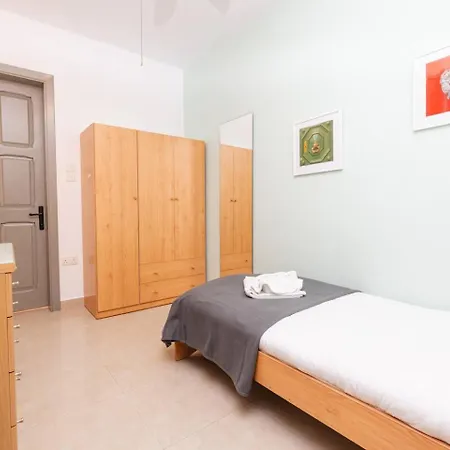 3bedroom Duplex Maisonette In St Pauls Bay Apartamento