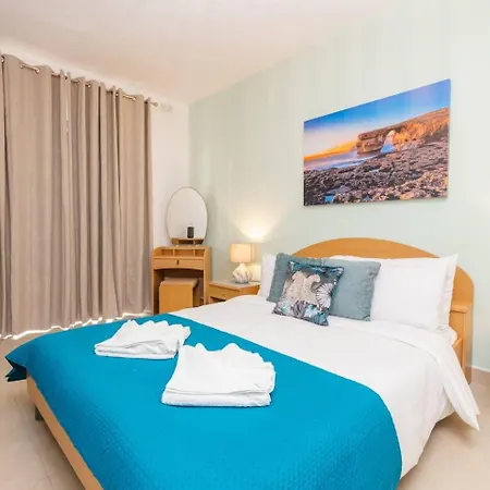 3bedroom Duplex Maisonette In St Pauls Bay Apartman